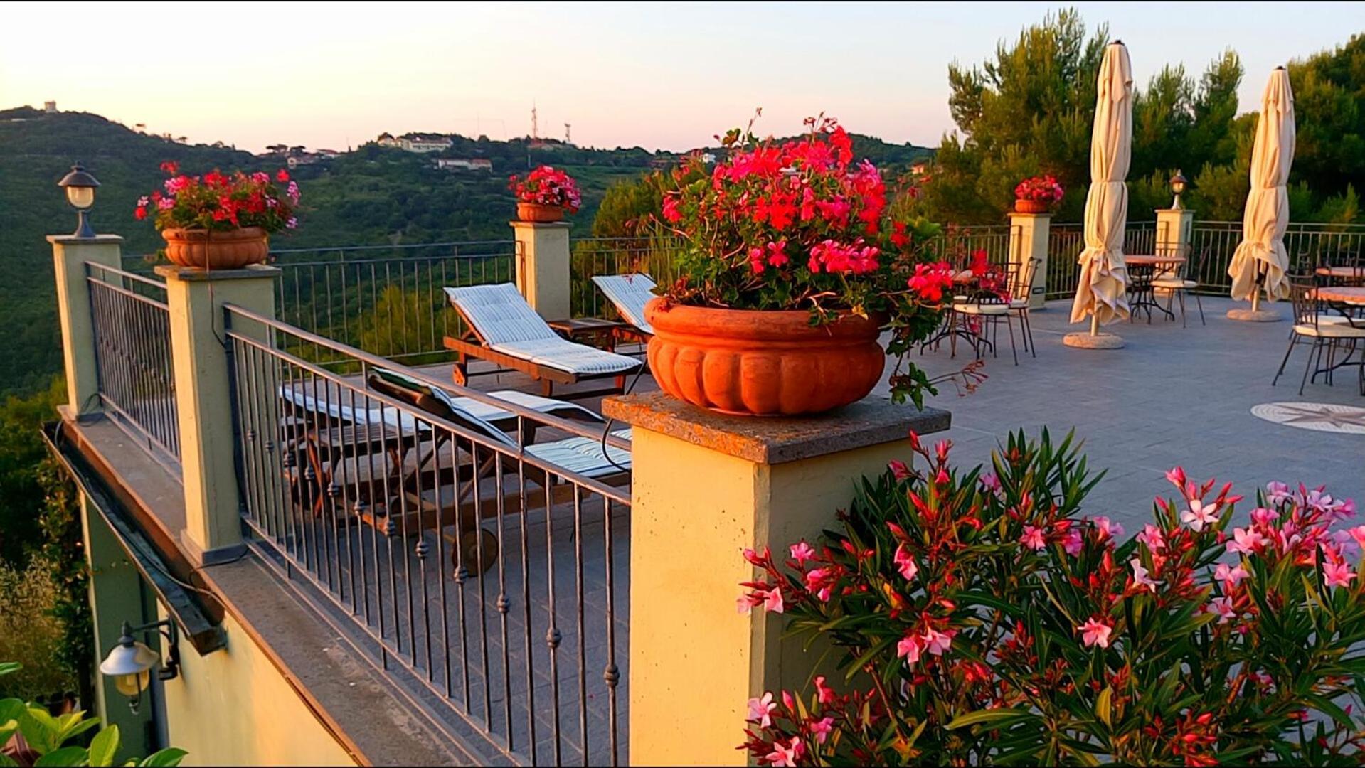Arpaderba B&B Ливорно Екстериор снимка